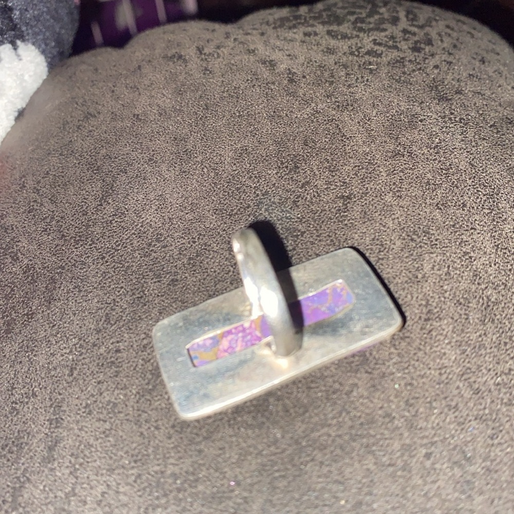 Ring - Picture 3 of 3